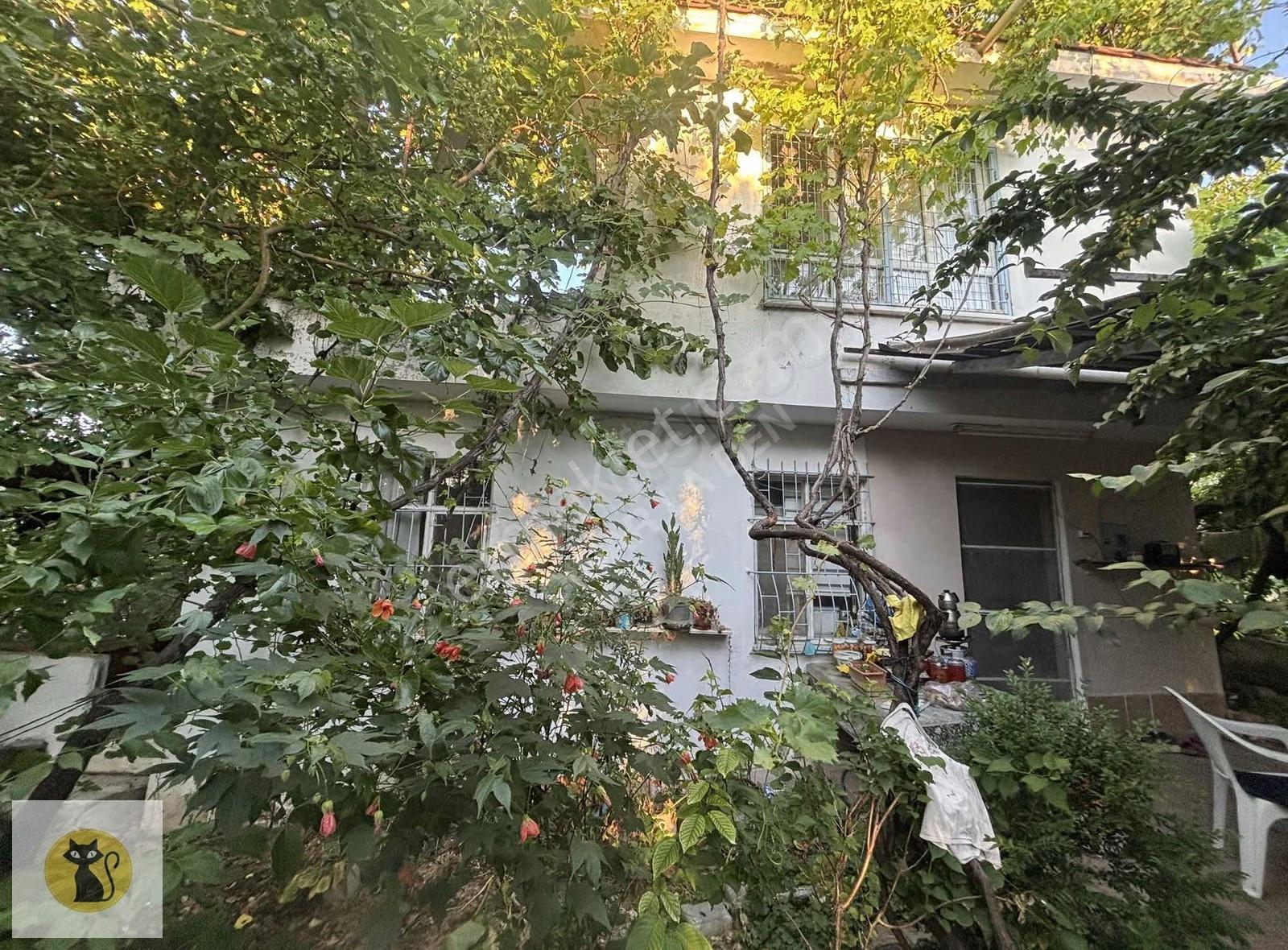 Göl Manzaralı Hayalinizdeki Müstakil Yaşam 2 Katlı Ev - Görsel 10