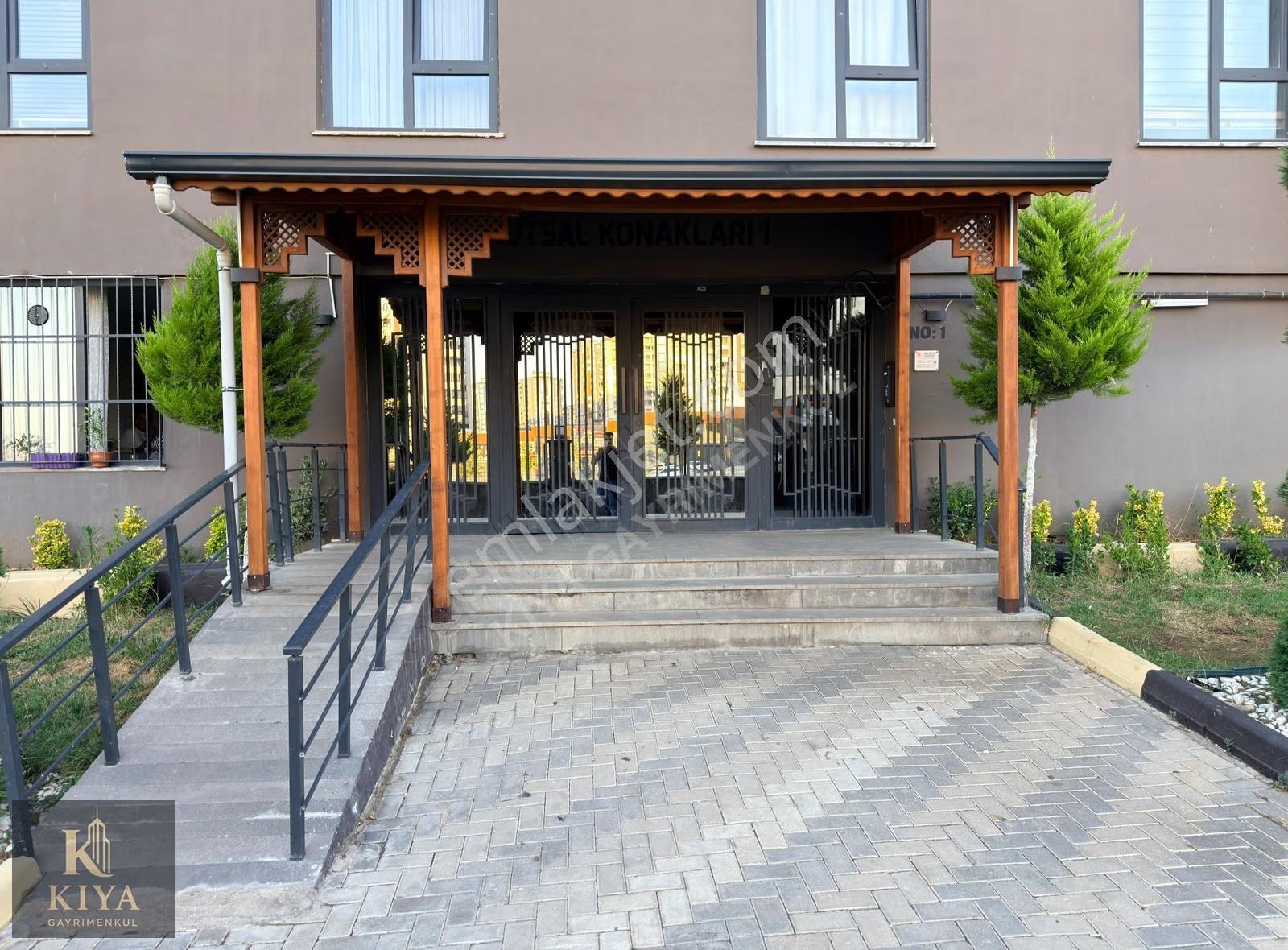 Kiya`dan Günsev Oto Avm Karşısı Antep Manzaralı 3.5+1 Ultra Lüks - Görsel 15