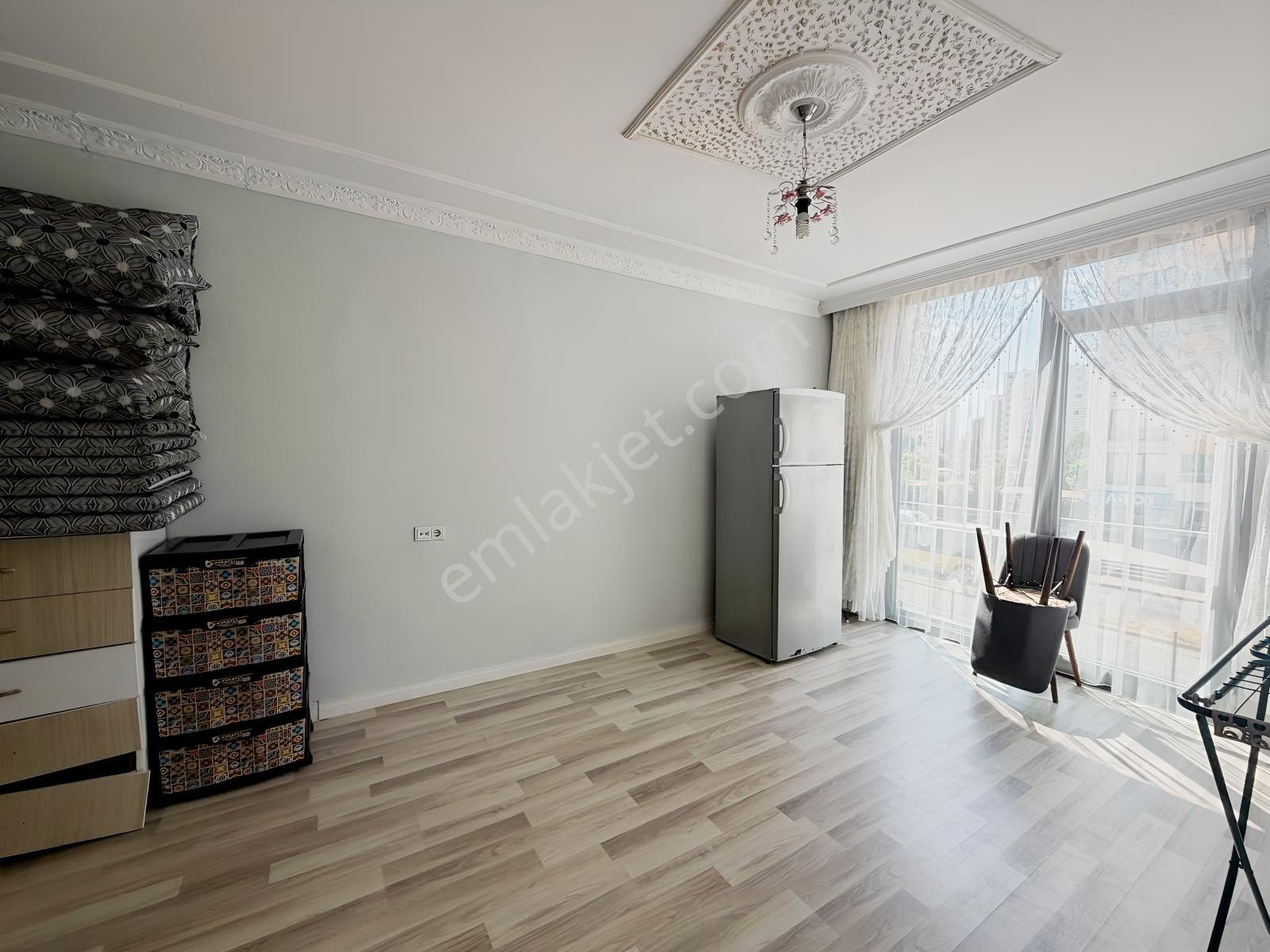 Rota'dan Winstown Avm Yanı 2+1 Büyük Daire