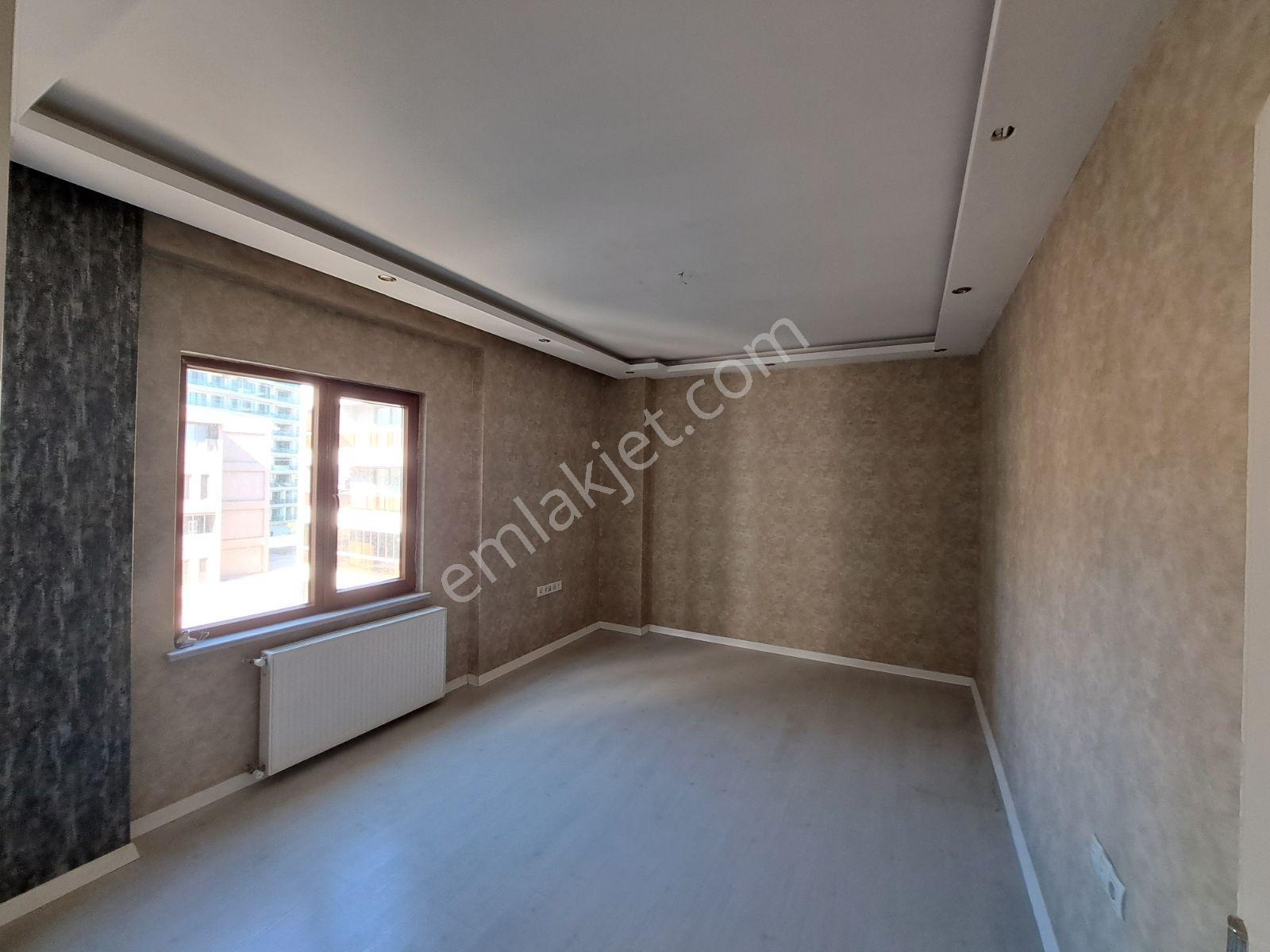 Özlüce Bulvarında Metroya Yakın, Prestijli Yerde Kiralık 3+1 - Görsel 10