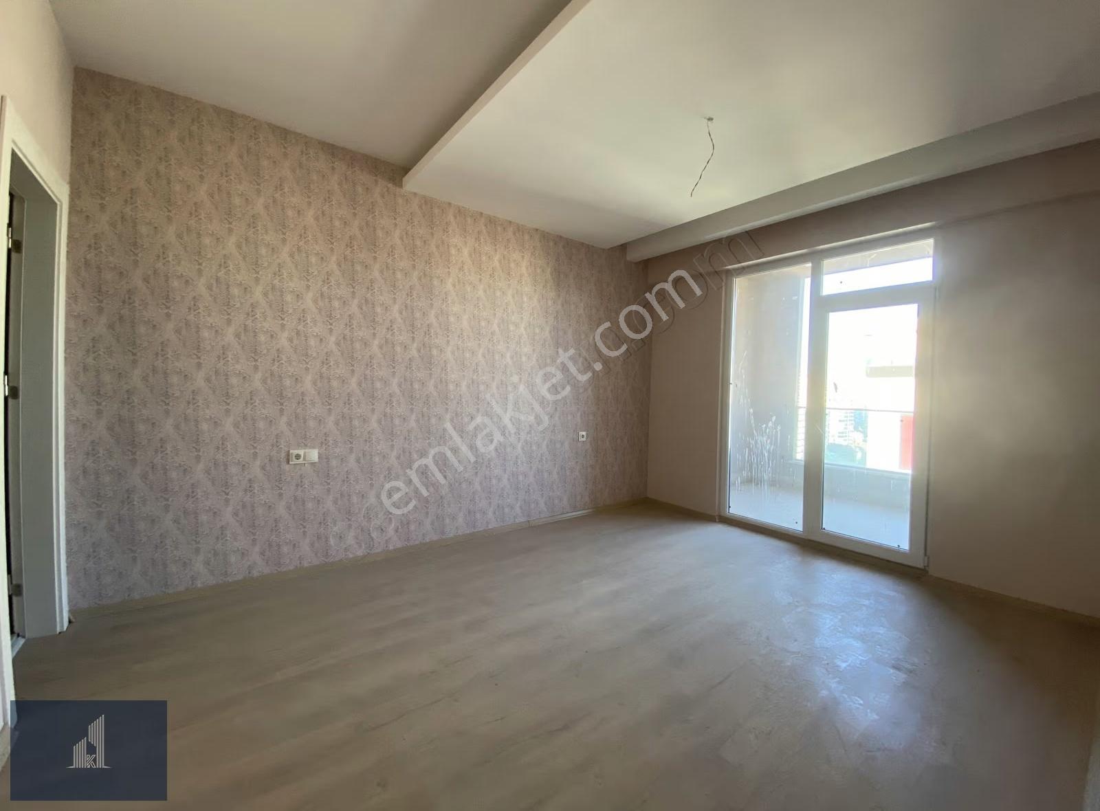 Kadir Dikici'den Ömer Halisdemir Caddesinde Kiralık 4+1 Daire - Görsel 25