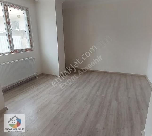 Ataşehir Novada Civarı Boş Oturuma Hazır Fırsat Daire 1+1 70m2 - Görsel 2