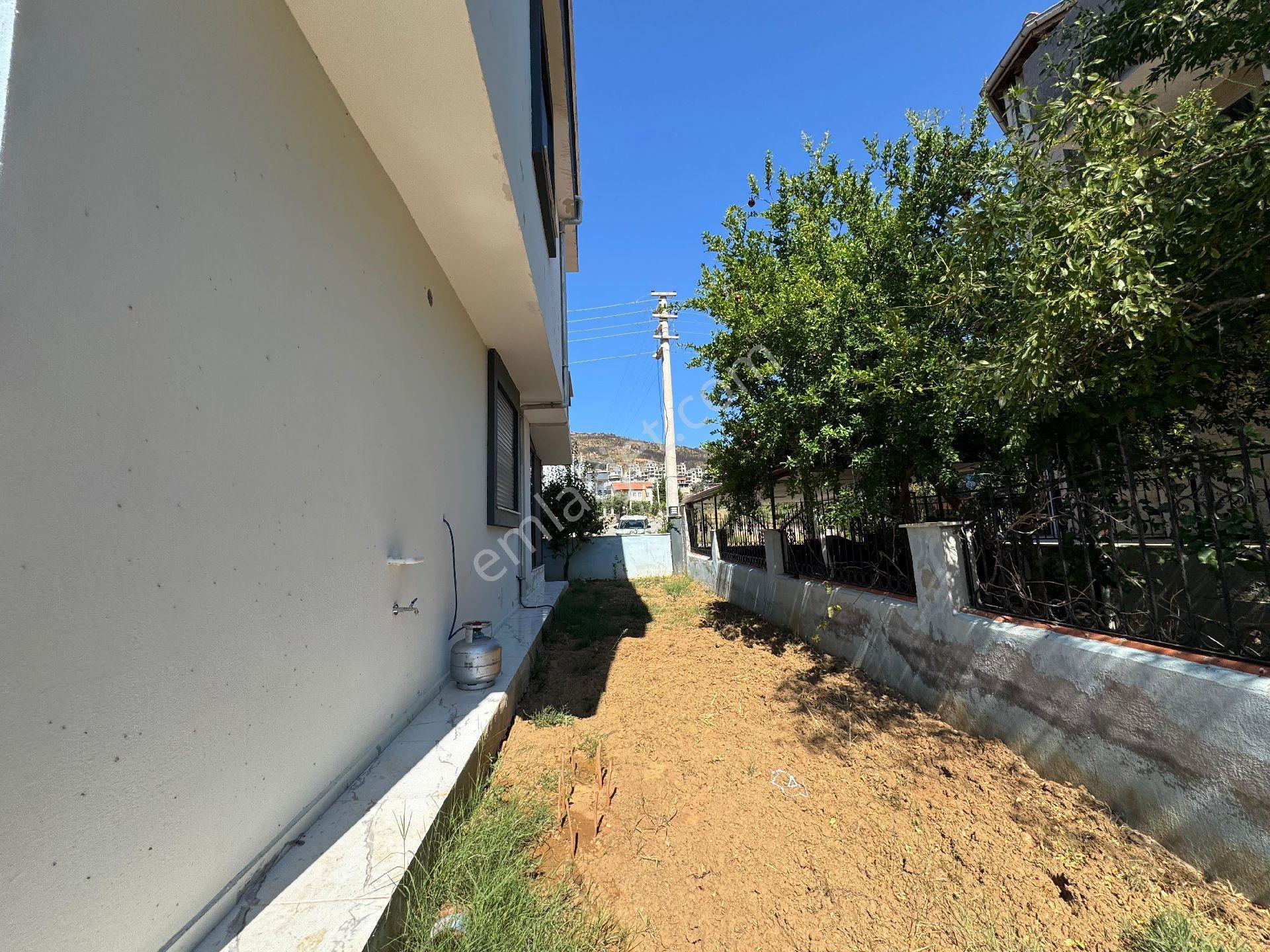 İzmir Seferihisar Atatürk Mahallesin De Satılık Ful Esyali 2+1 Villa - Görsel 6