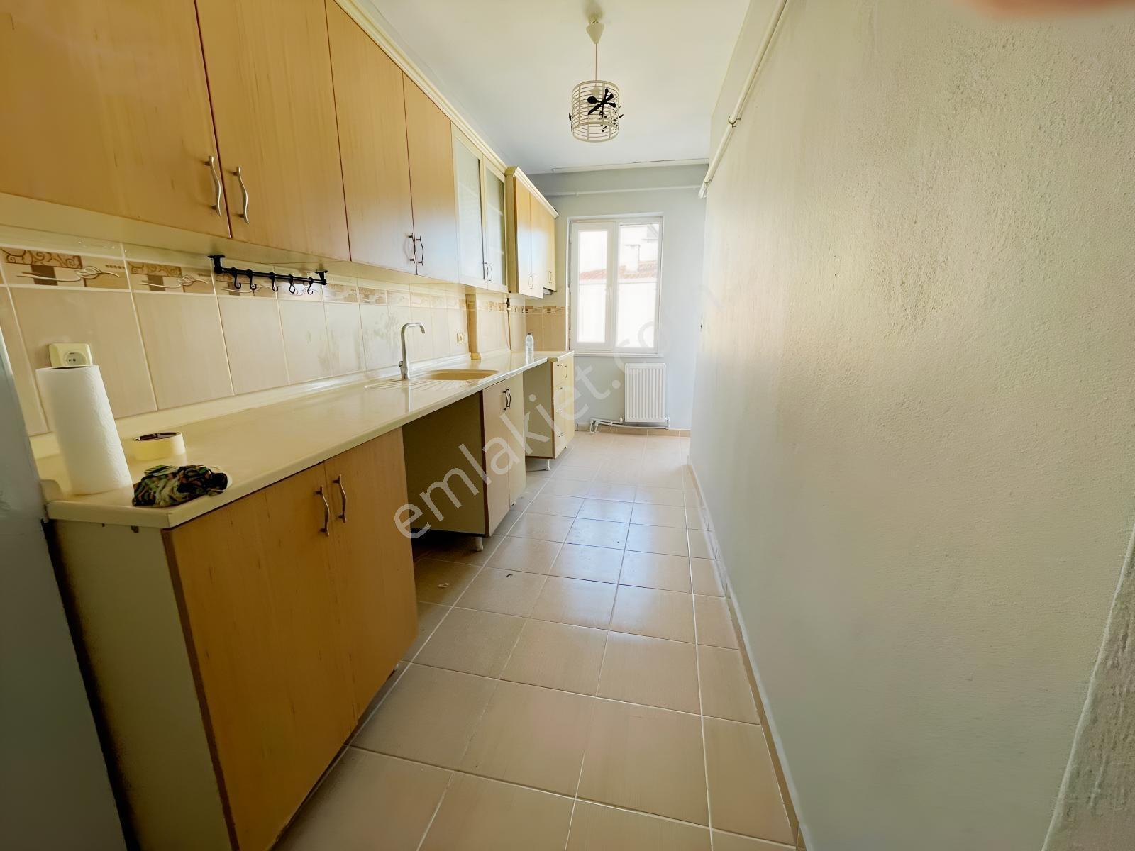 Kabal Gayrimenkul'den Gazi Okulları Karşında Kiralık - Görsel 22