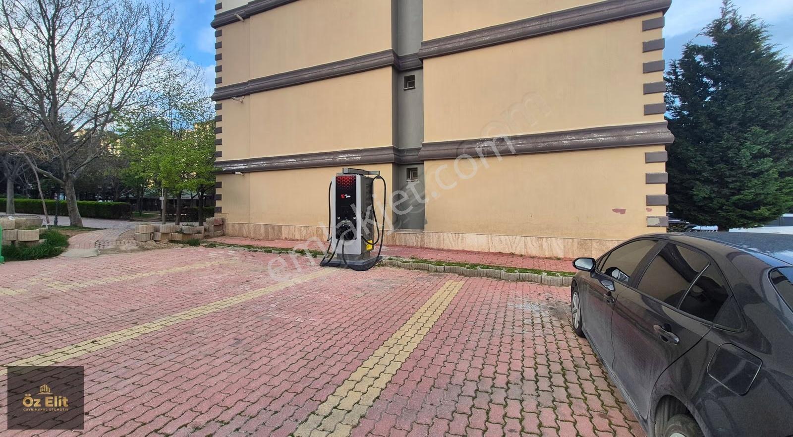 Öz Elit Den Beyhekim Mah. Azra Konutlarında Kiralık 3+1 Daire - Görsel 12