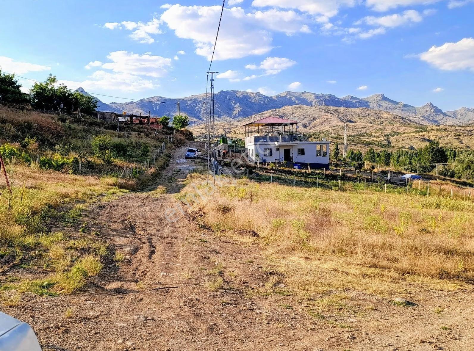 715m2 İmarlı Köşe Başı Tek Tapu Yaylalık Arsa - Görsel 4