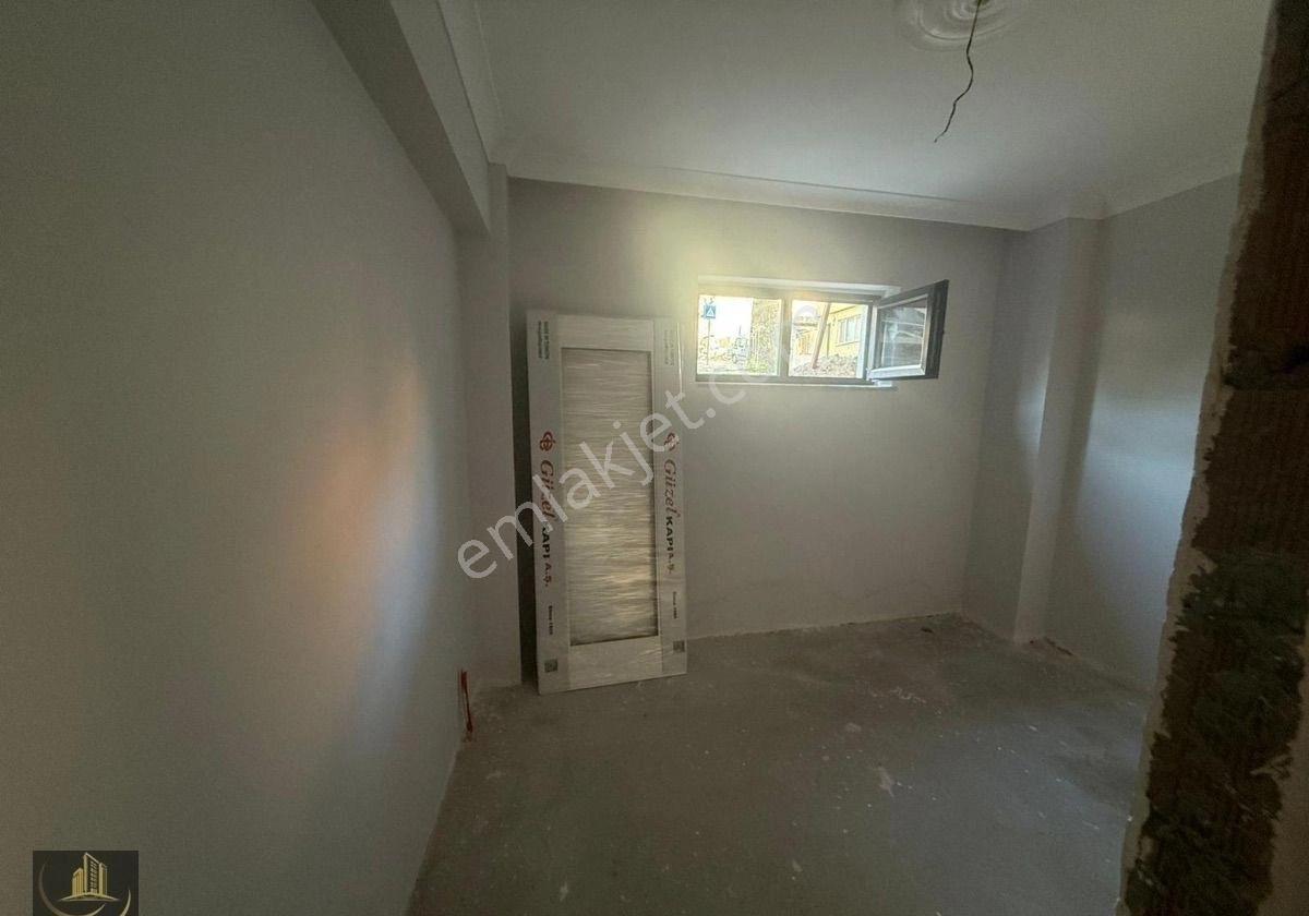 Erdek Atatürk Mahallesinde Sıfır 2+1 Ters Dublex Daire - Görsel 8