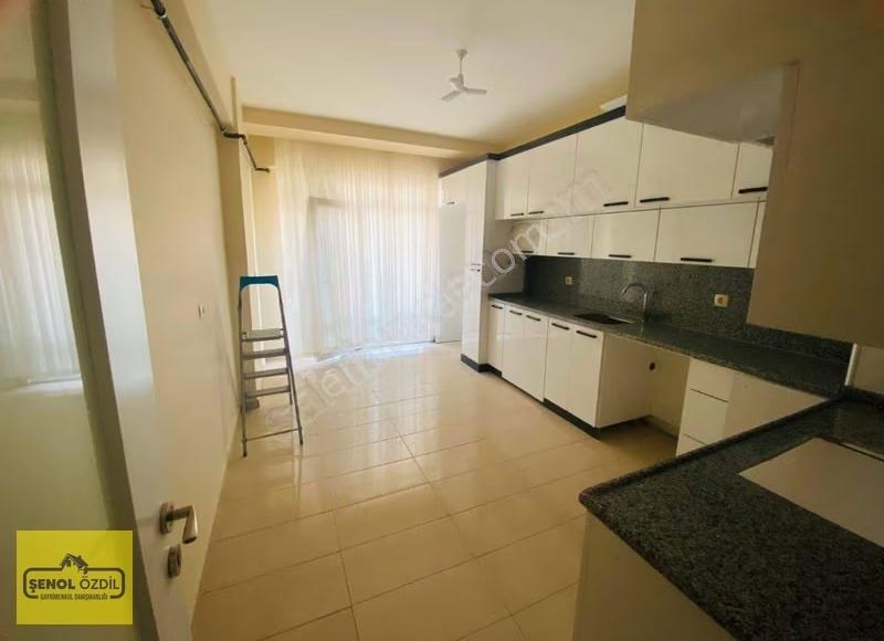 Şenoldan Mengenede 4+1 Satılık Arakat Lüks Daire - Görsel 13