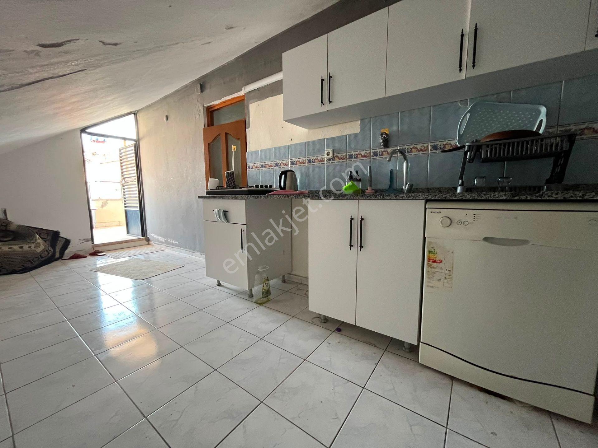 Antalya Kepez Kültürde Kiralık 1+1 Eşyalı Çatı Katı Daire No.20663 - Görsel 7