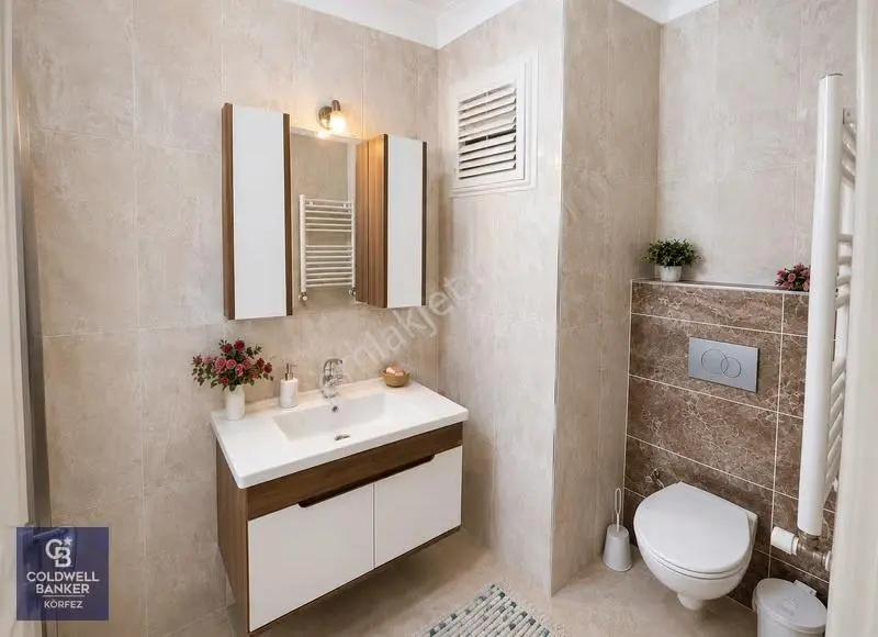 Edremit Kadıköyde Çanakkale Asfaltı Üzerinde 130 M² Geniş Daire - Görsel 5