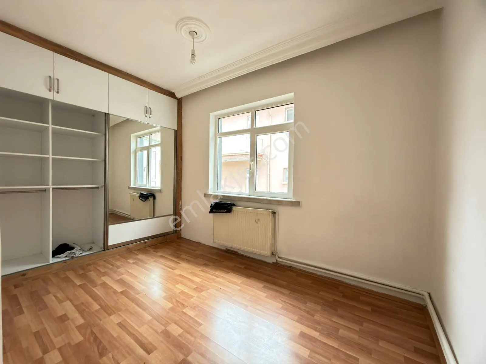 Kariyer'den Yunus Emre Cad. Parareli Katta Manzaralı 3+1 Daire - Görsel 27