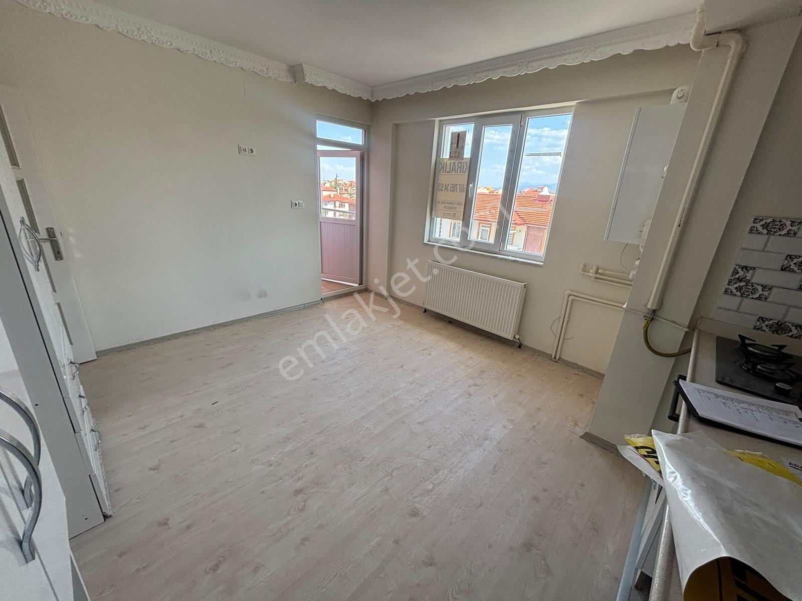 Yaman'dan Bolvadin İhsaniye Mah. Kiralık 3+1 Daire - Görsel 12