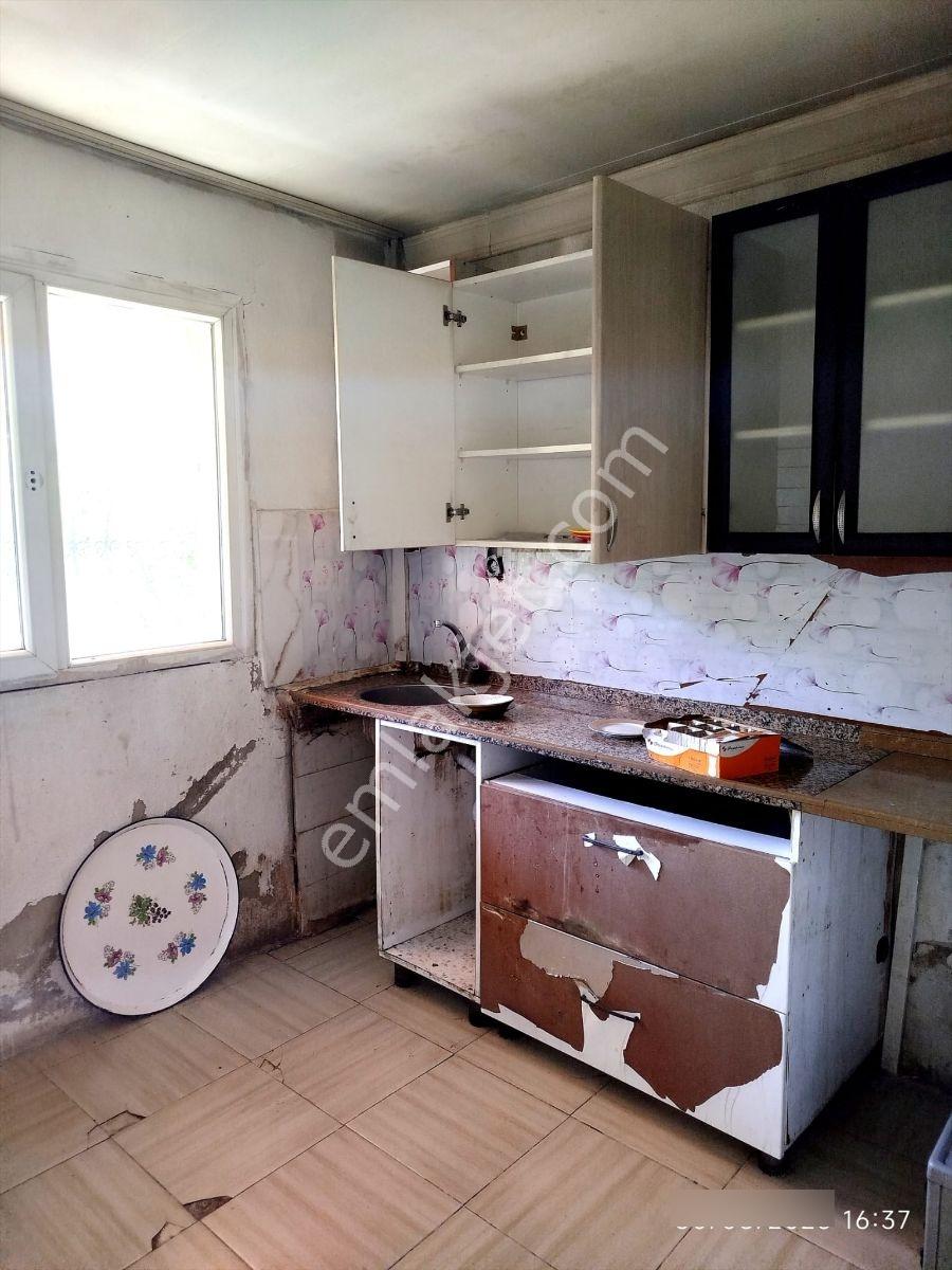İzmir Buca İnönü Mah Tapusuz Dubleks 1+1 Evi Olan Köşe Arsa Satı - Görsel 9