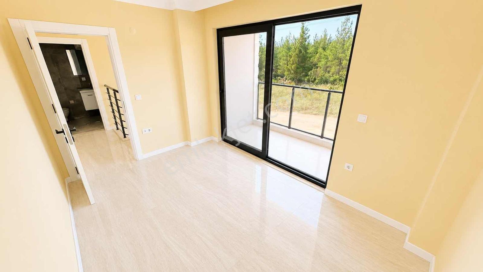 Muğla Akçova Geniş Bahçeli Satılık İkiz Villa - Görsel 13
