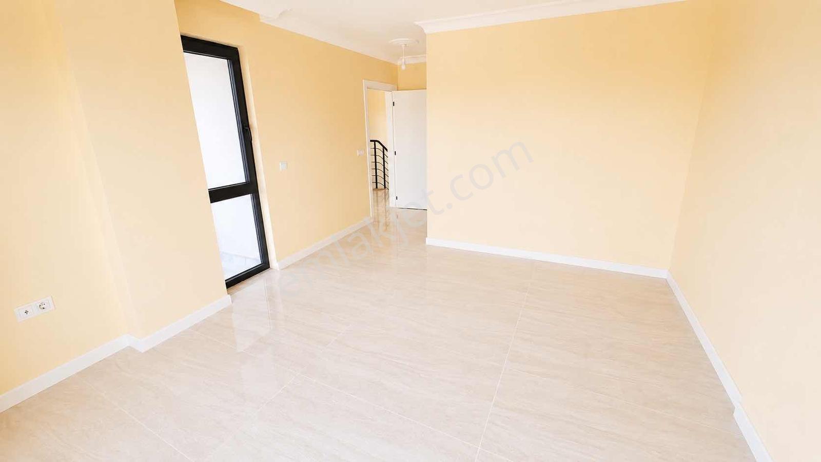 Muğla Akçova Geniş Bahçeli Satılık İkiz Villa - Görsel 15