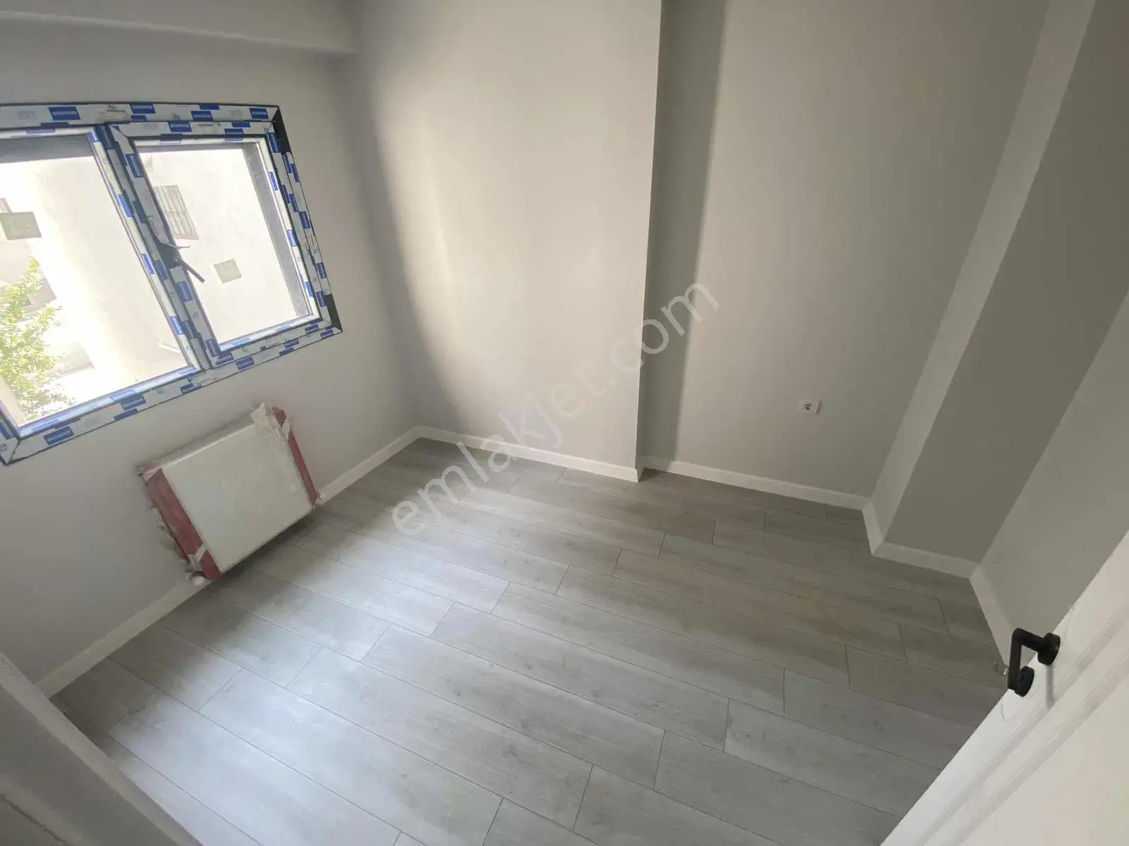 Medikal Point Ve Anadolu Cd Ye Çok Yakın 3 Katlı Aile Apartmanı - Görsel 7