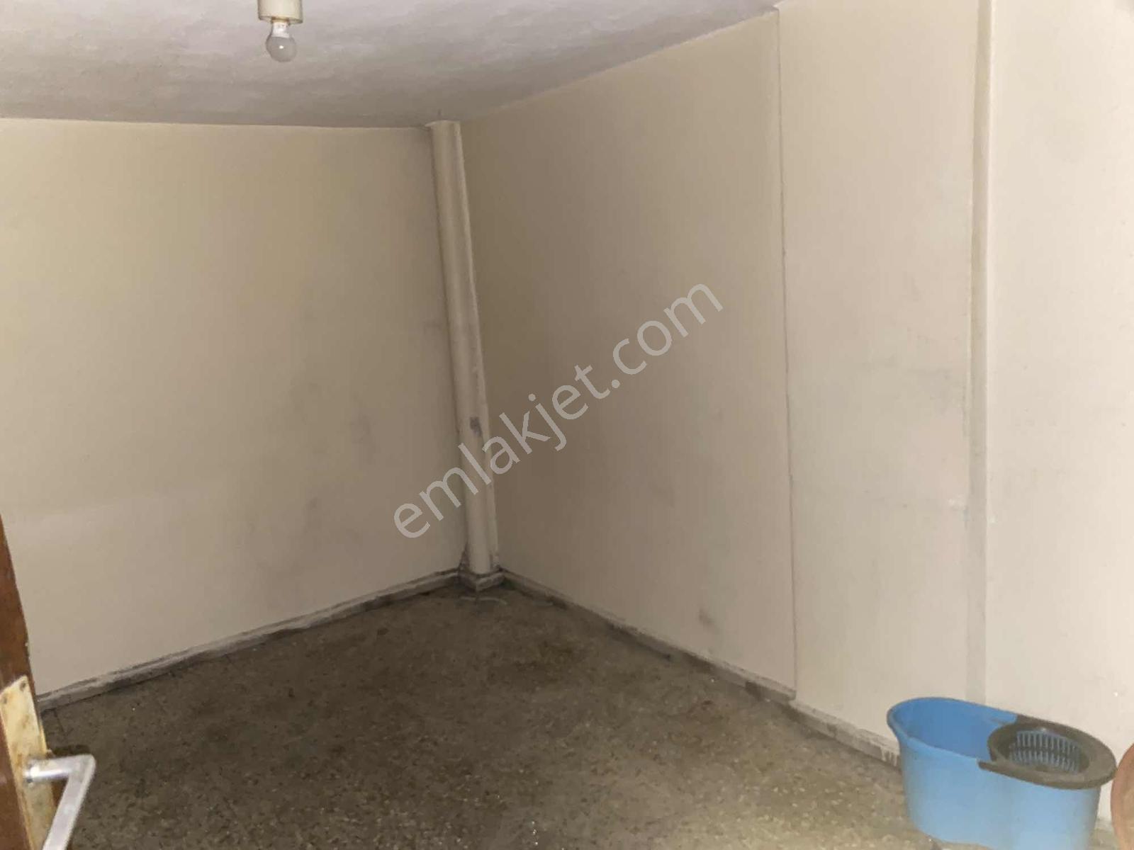 Bornova Altındağda Cad Yakını Satılık Dükkan - Görsel 12