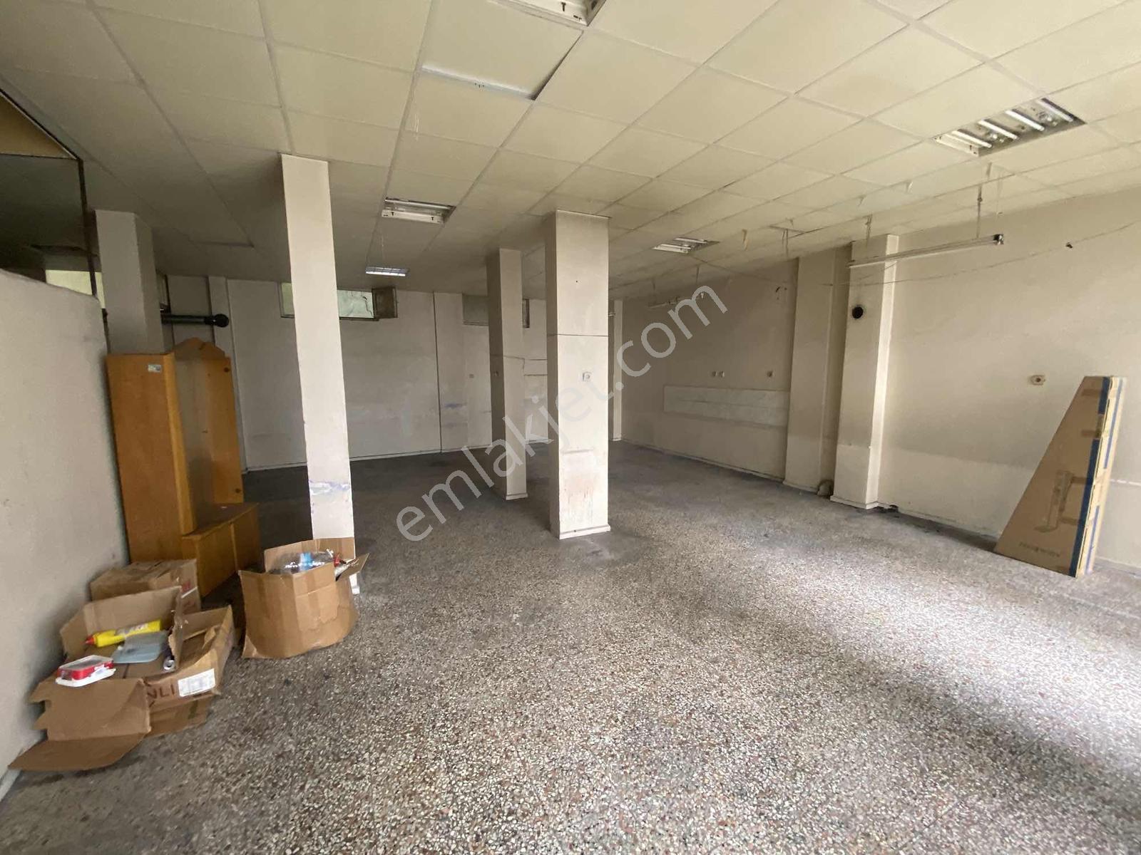 Bornova Altındağda Cad Yakını Satılık Dükkan - Görsel 15