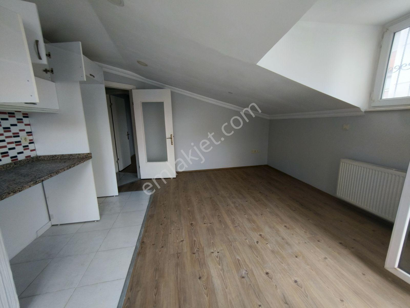Güneyden Teraslı Asansörlü Köşe Başı 2+1.80m2 Daire - Görsel 23