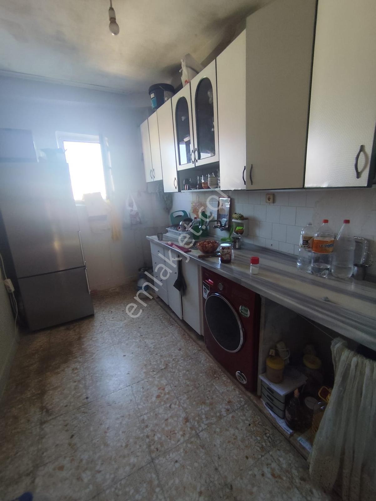 Ayyıldız'dan - Komple Satılık Garajlı İki Katlı Mustakil - Görsel 18