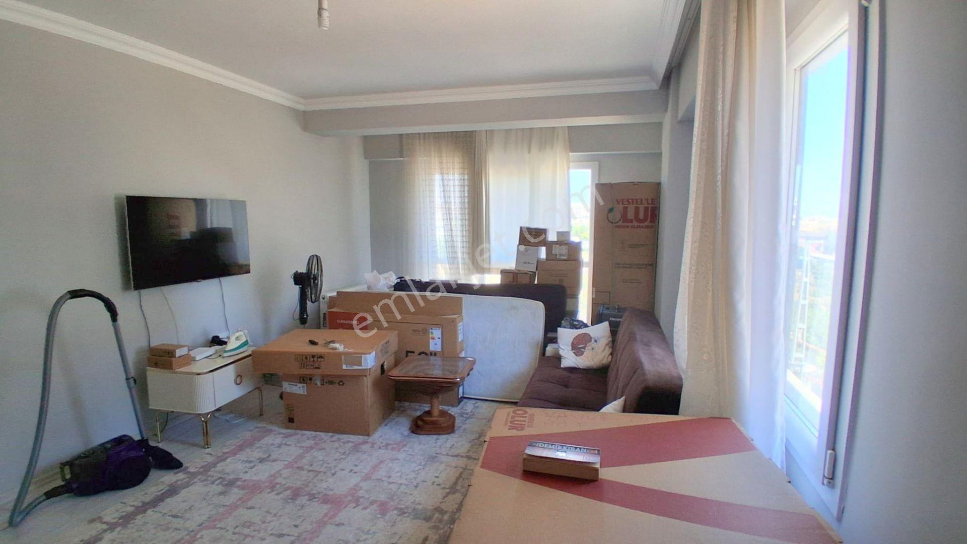 Mertcan'dan Tandoğan Cad. 4dk Balkonlu Ara Kat 2+1 Daire - Görsel 2