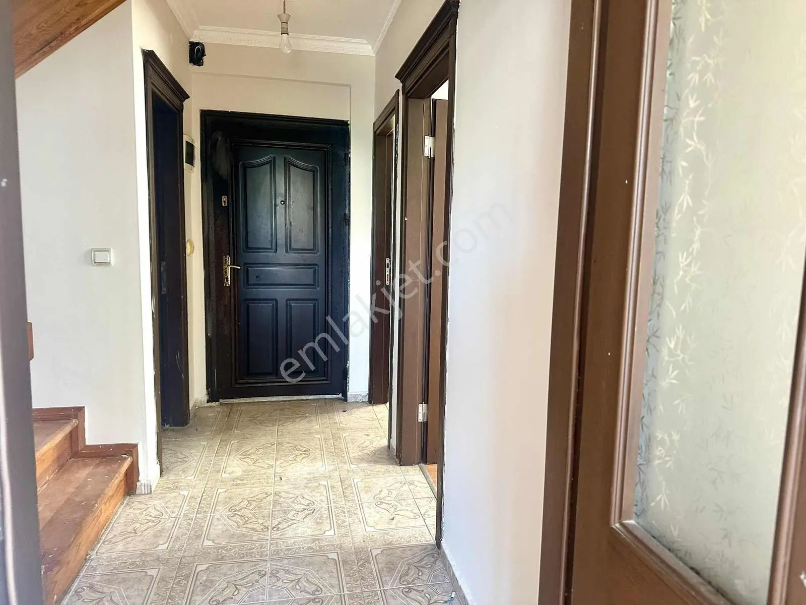 Berrin Kavcar'dan Fener'de Kiralık Dubleks Daire - Görsel 5