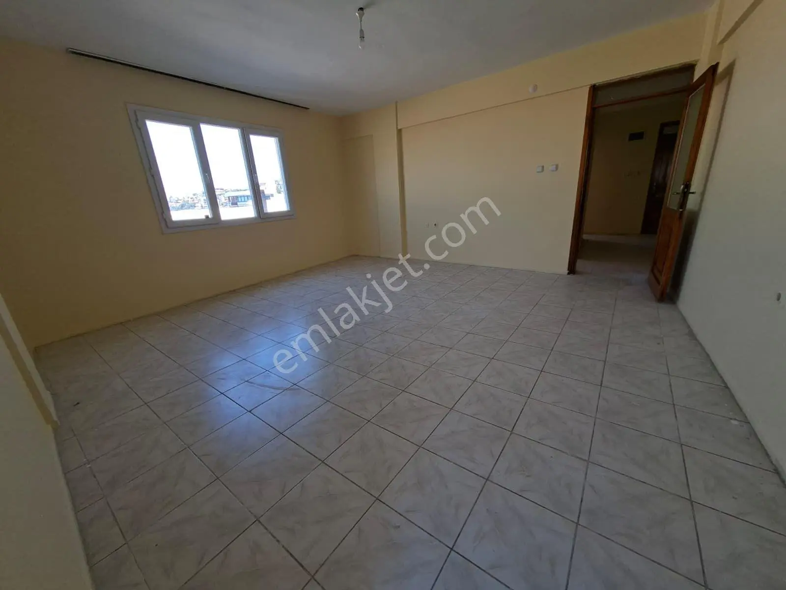 Narlıderede Kiralık Daire 3+1 140 M² Kısmen Deniz Manzaralı - Görsel 14