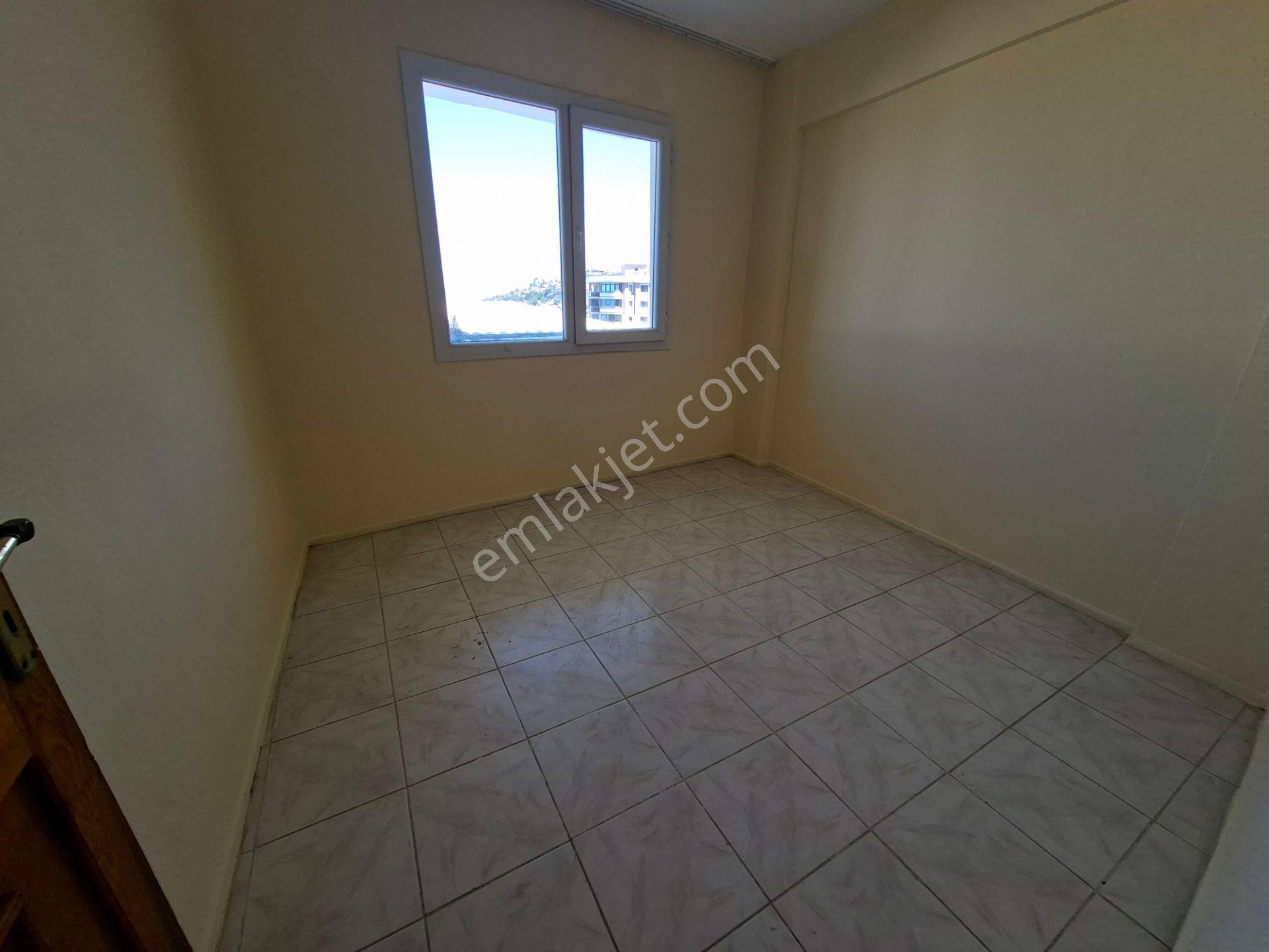 Narlıderede Kiralık Daire 3+1 140 M² Kısmen Deniz Manzaralı - Görsel 25