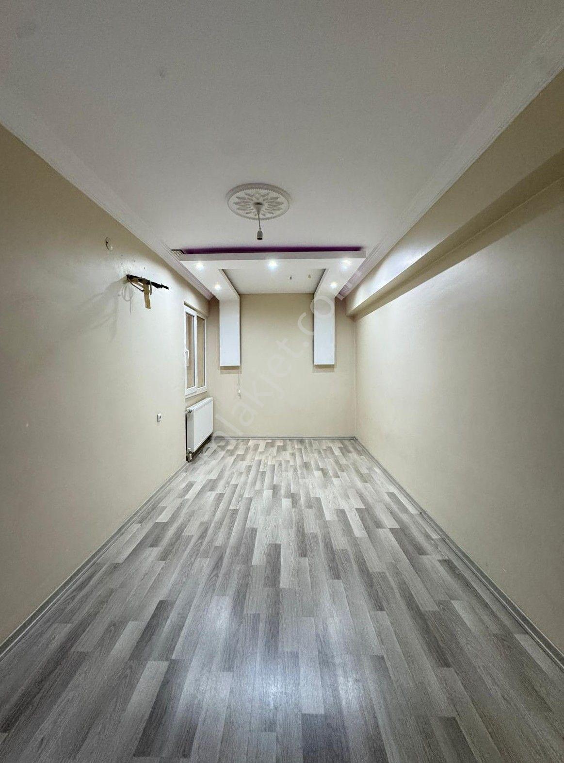 Zeki Emlak'tan Manisa Muradiye'de 3+1 Ara Kat Kiralık Daire - Görsel 23