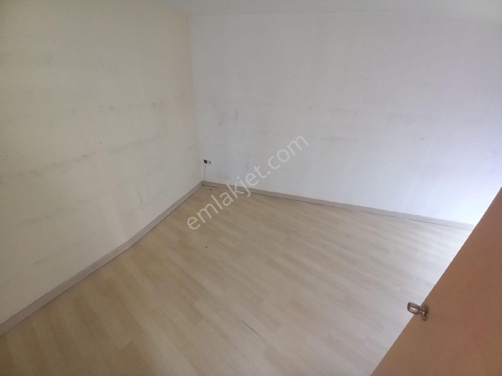 Buca Heykel Meydanı 2.kat Dükkan - Görsel 21