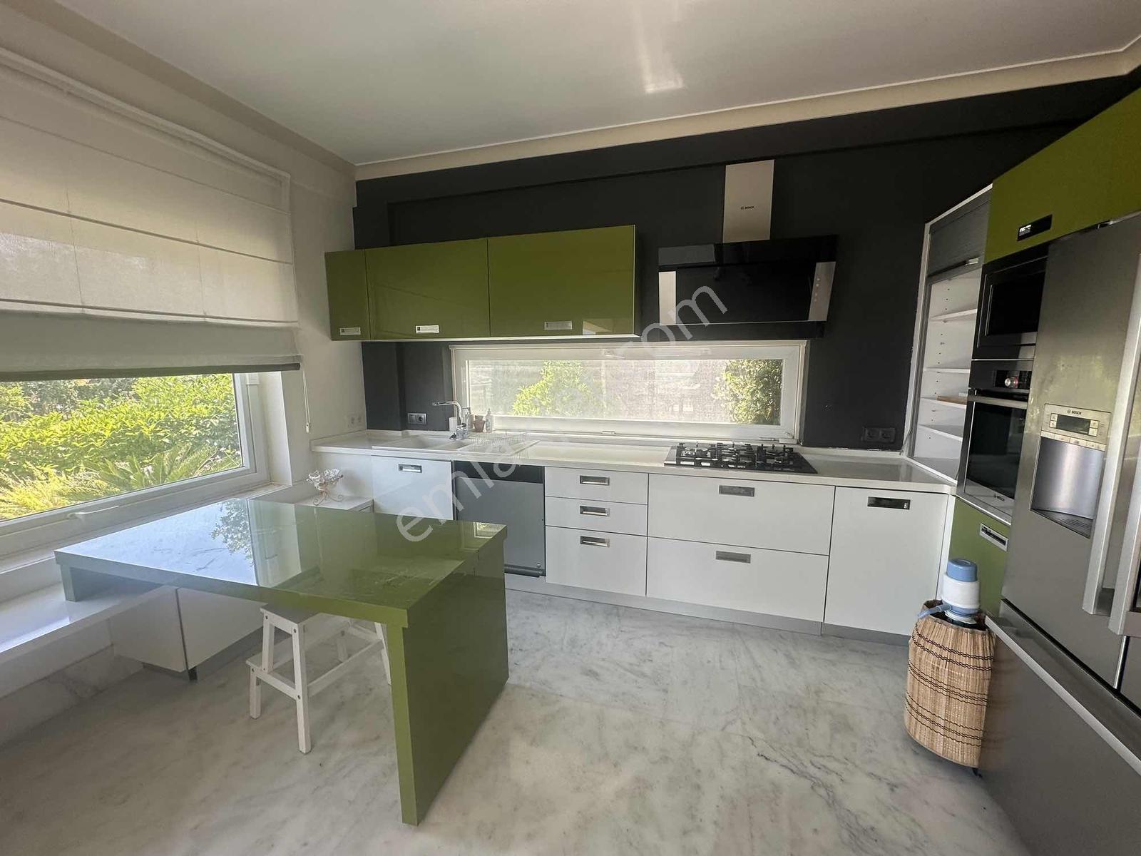 Bodrum Gürecede Deniz Manzaralı Lüks 4+ 2 Müstakil Havuzlu Villa - Görsel 11