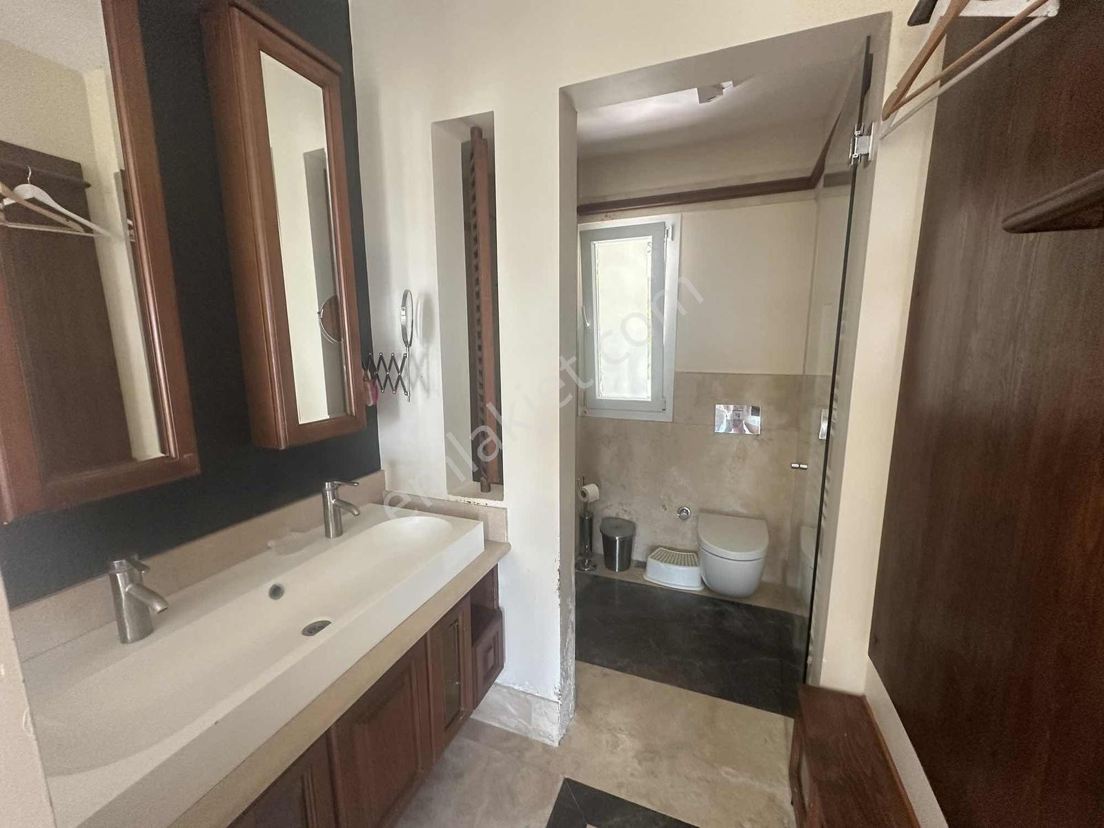 Bodrum Gürecede Deniz Manzaralı Lüks 4+ 2 Müstakil Havuzlu Villa - Görsel 16