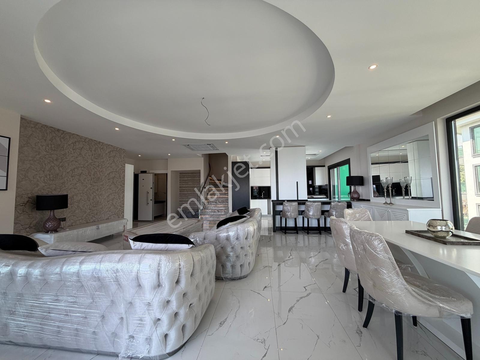 Kargıcak Konak Sea Side'da 3+1 Deniz Manzaralı Sıfır Eşyalı - Görsel 40