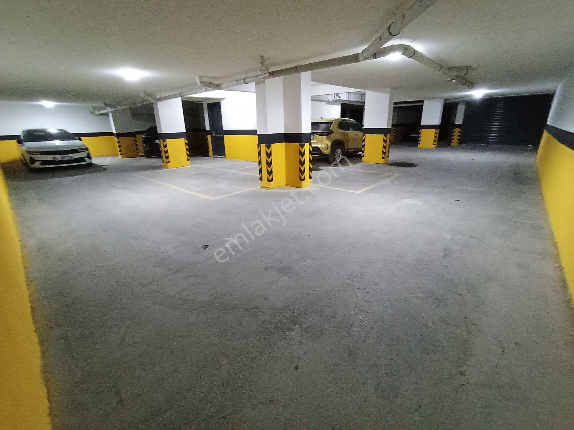 Deva Dan Elit Nezih Bölge İcadiyede Sıfır Otoparklı Şık Dubleks - Görsel 35