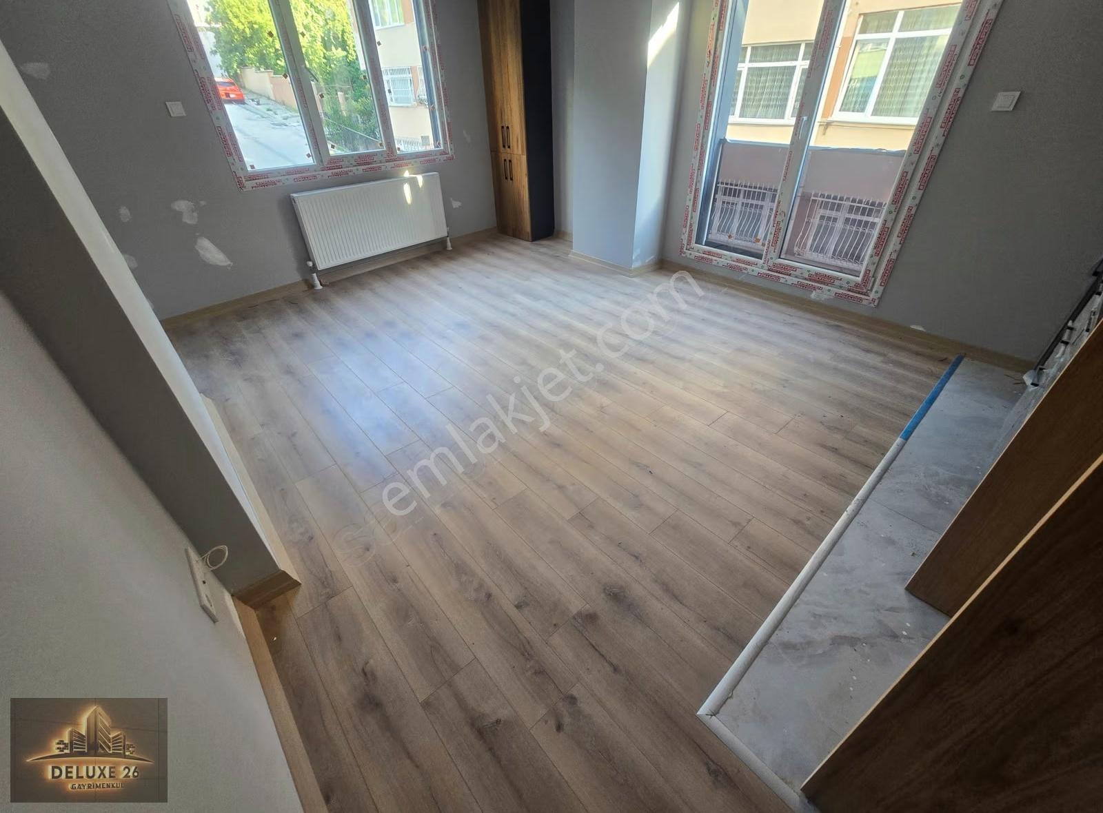Deluxe 26 ' Dan Yeni Binada Asansörlü Köşe 2+1 80 M2 Daire - Görsel 6