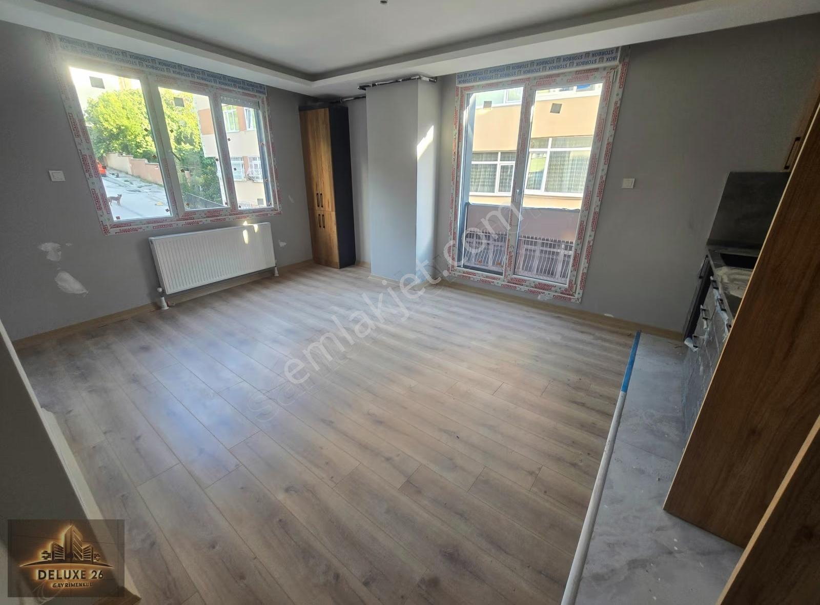Deluxe 26 ' Dan Yeni Binada Asansörlü Köşe 2+1 80 M2 Daire - Görsel 2