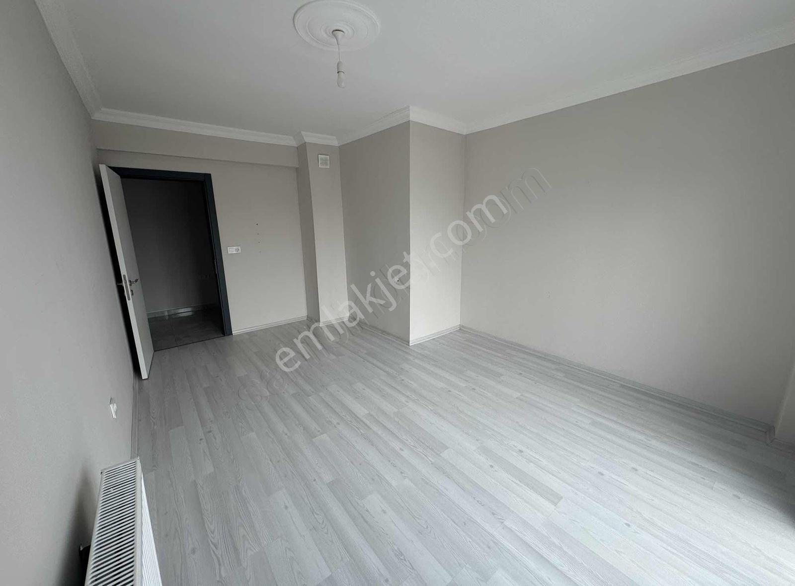 Tema Emlaktan Ortacami Mahallesi Geniş Arakat Kiralık 3+1 Daire - Görsel 18