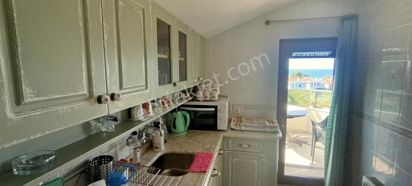 Re/max Anka'dan Sahilköy'de Denize Sıfır, Muhteşem Konumda Villa - Görsel 11