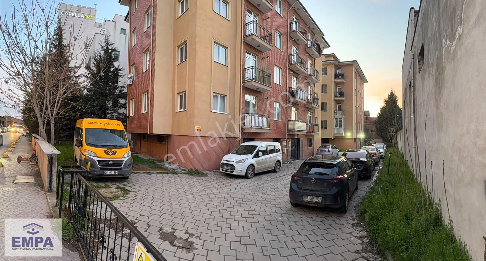 Empa'dan Yenibağlar Capella Otel Arkası 2+1 70m² Fırsat Daire