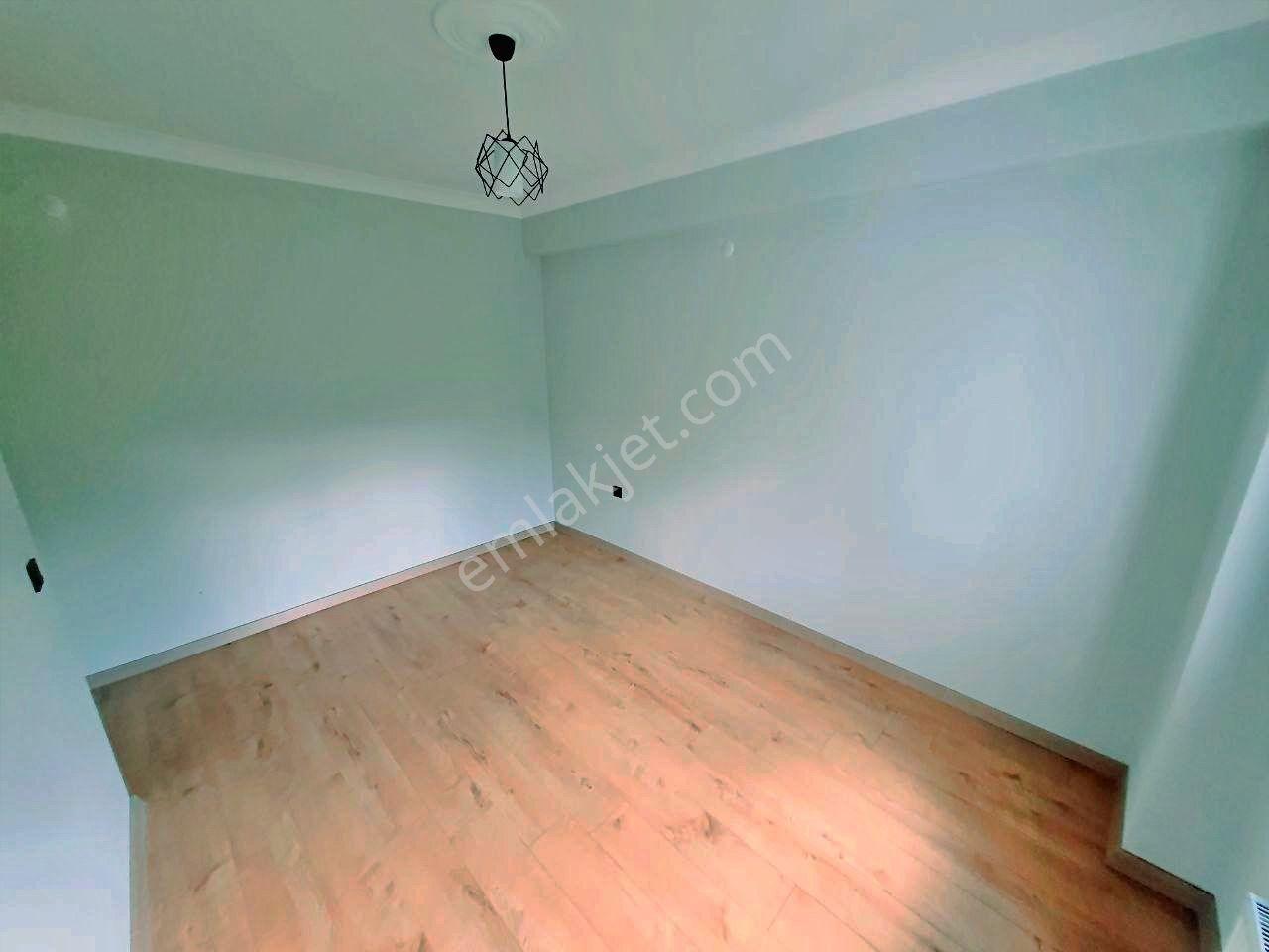 Uytundan Gürede Yeşillikler İçinde Lüks Sitede Satılık 2+1 Daire - Görsel 22