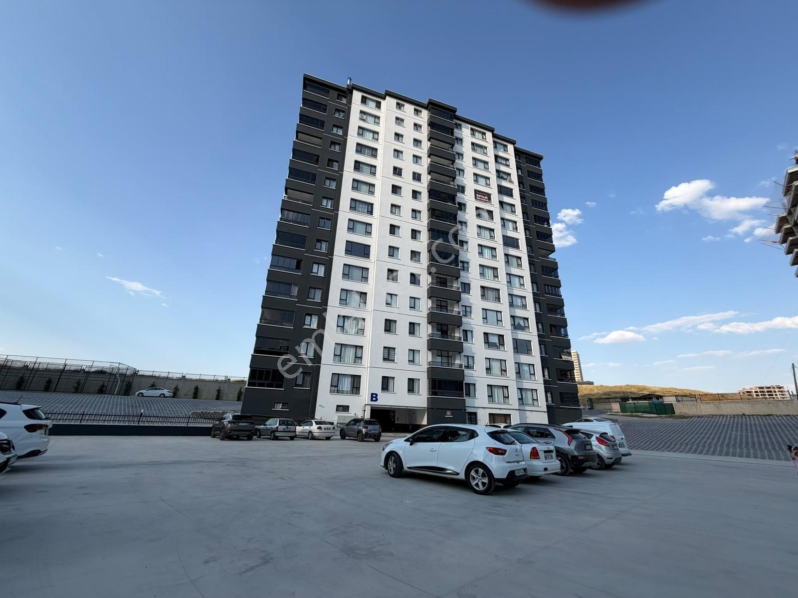 Batıkent Çakırlarda Site İçerisinde Satılık 2+1 Lüks Daire - Görsel 22