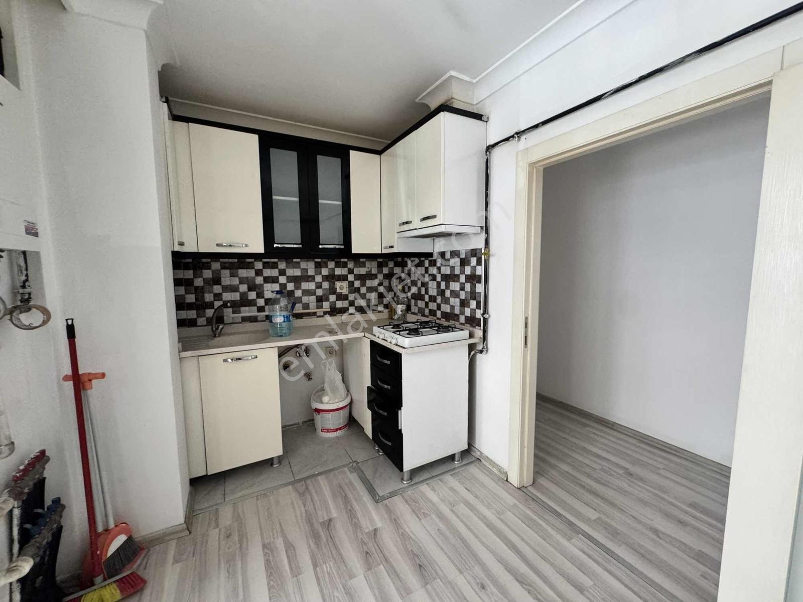 Vip'den 17. Caddede Kök Tapu Geniş Balkon Satılık 1+1 Daire - Görsel 26