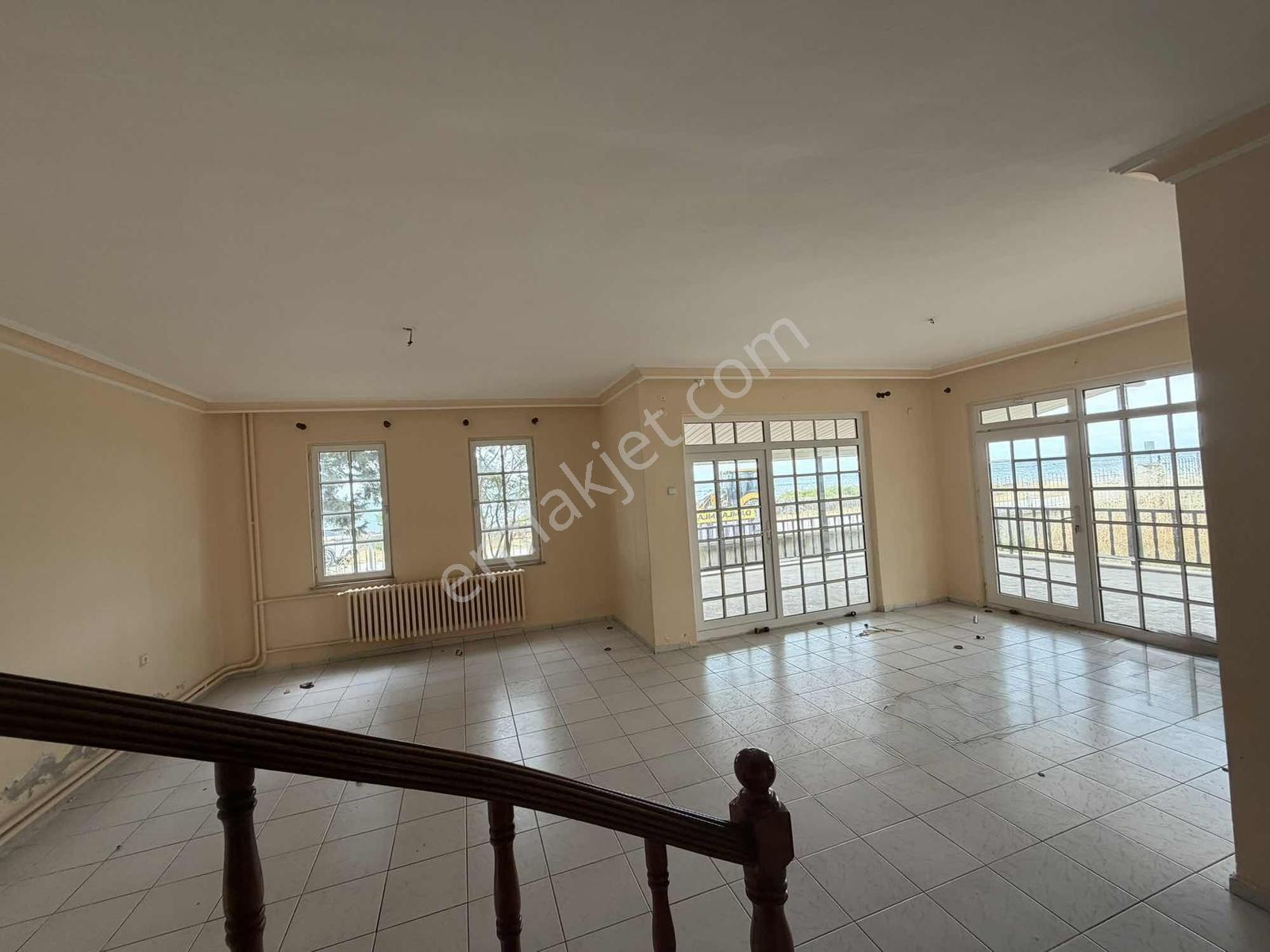 Taflan Sahilde Denize Sıfır 1.046 M² 5+1 Villa Ve Arsası - Görsel 25
