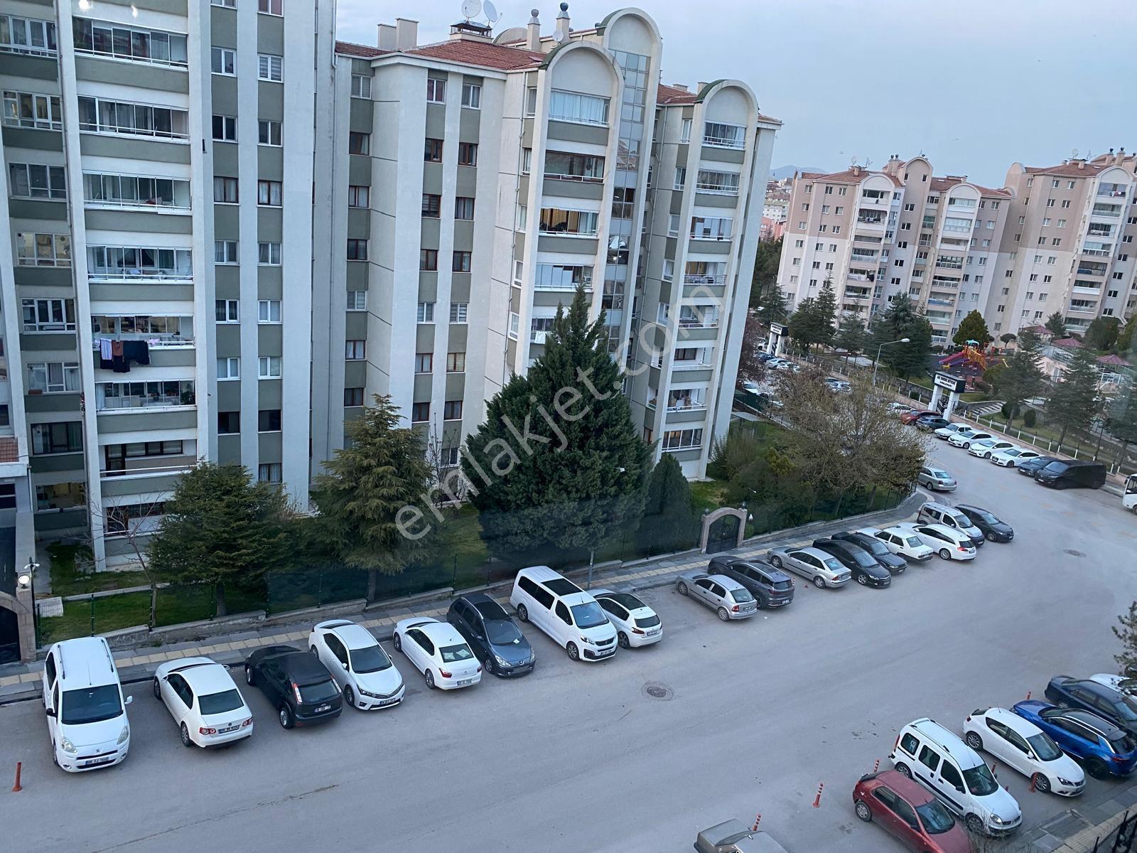Ulaş Emlak Elvankent Merkezde Site İçerisinde Çift Asansörlü - Görsel 9