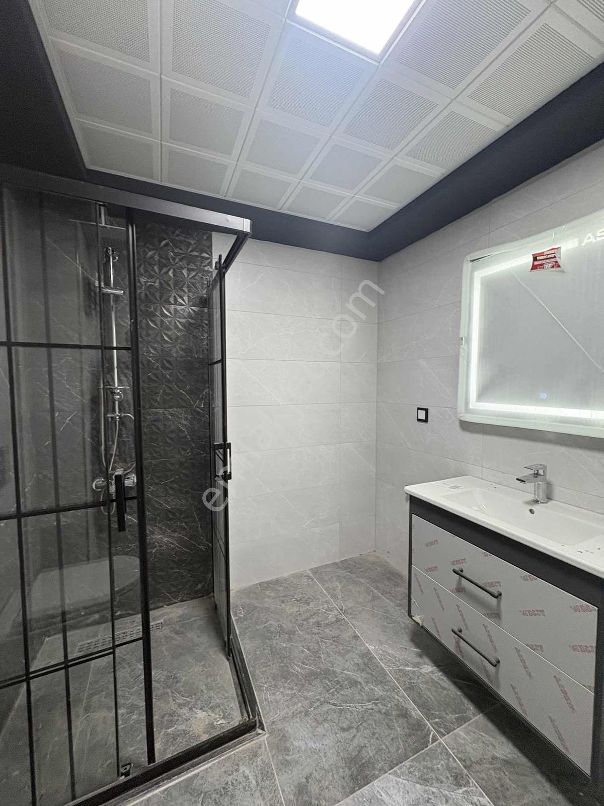 Kartepe Fsm De Havuzlu Güvenlikli Site İçinde 140 M2 3+1 Daire - Görsel 19