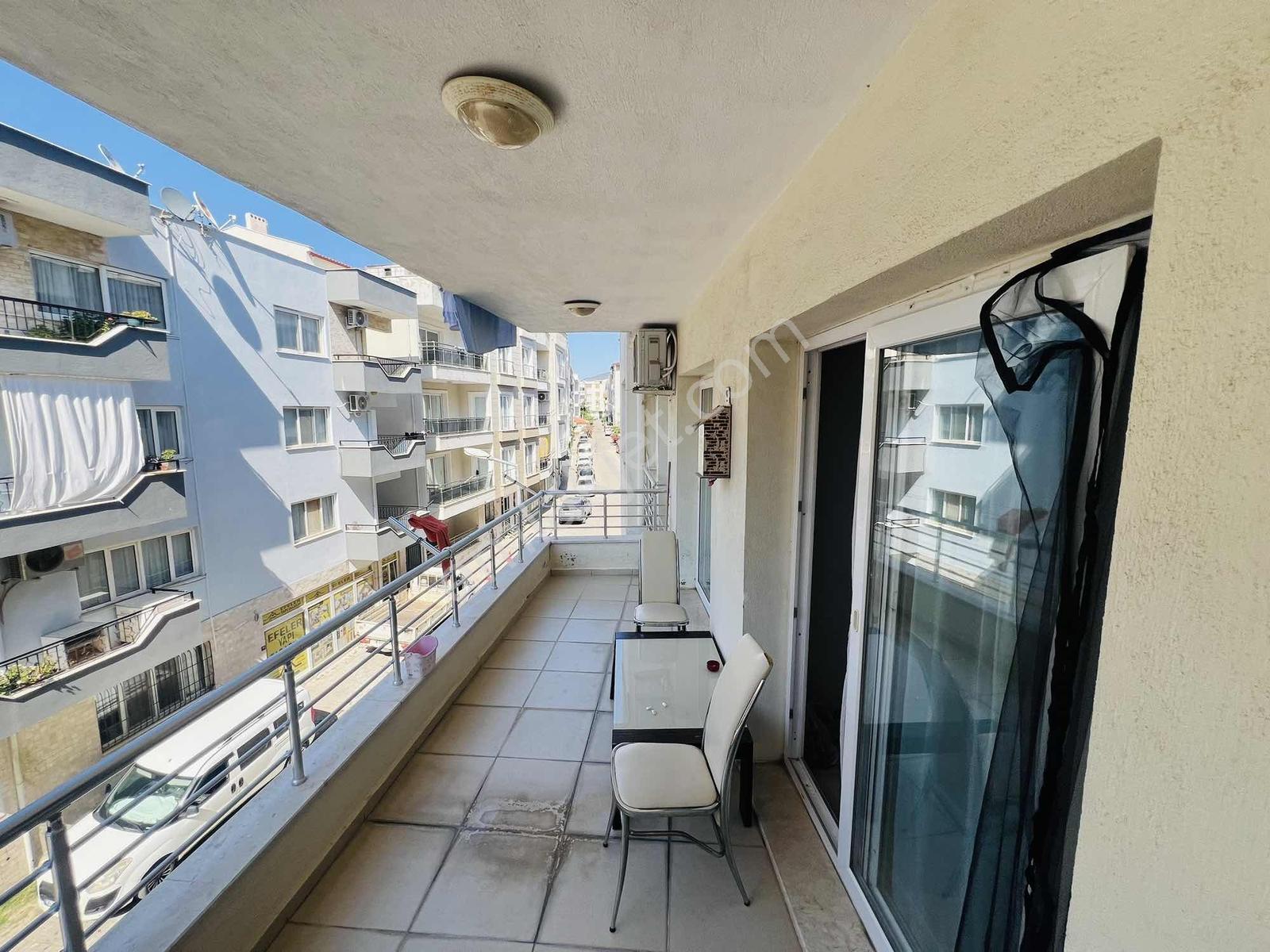 Kuşadası Davutlar'da 3 + 1 170m2 Kapalı Mutfaklı Daıre Satılık - Görsel 9