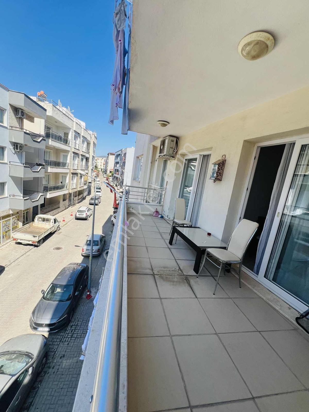 Kuşadası Davutlar'da 3 + 1 170m2 Kapalı Mutfaklı Daıre Satılık - Görsel 8