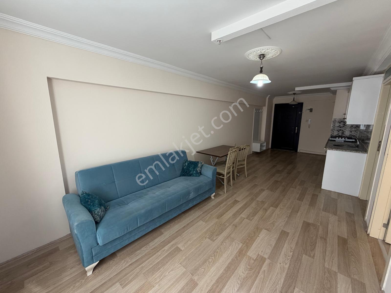 Hadi Gayrimenkulden Üniversite Civarı Satılık 2+1 Eşyalı Stüdyo - Görsel 4
