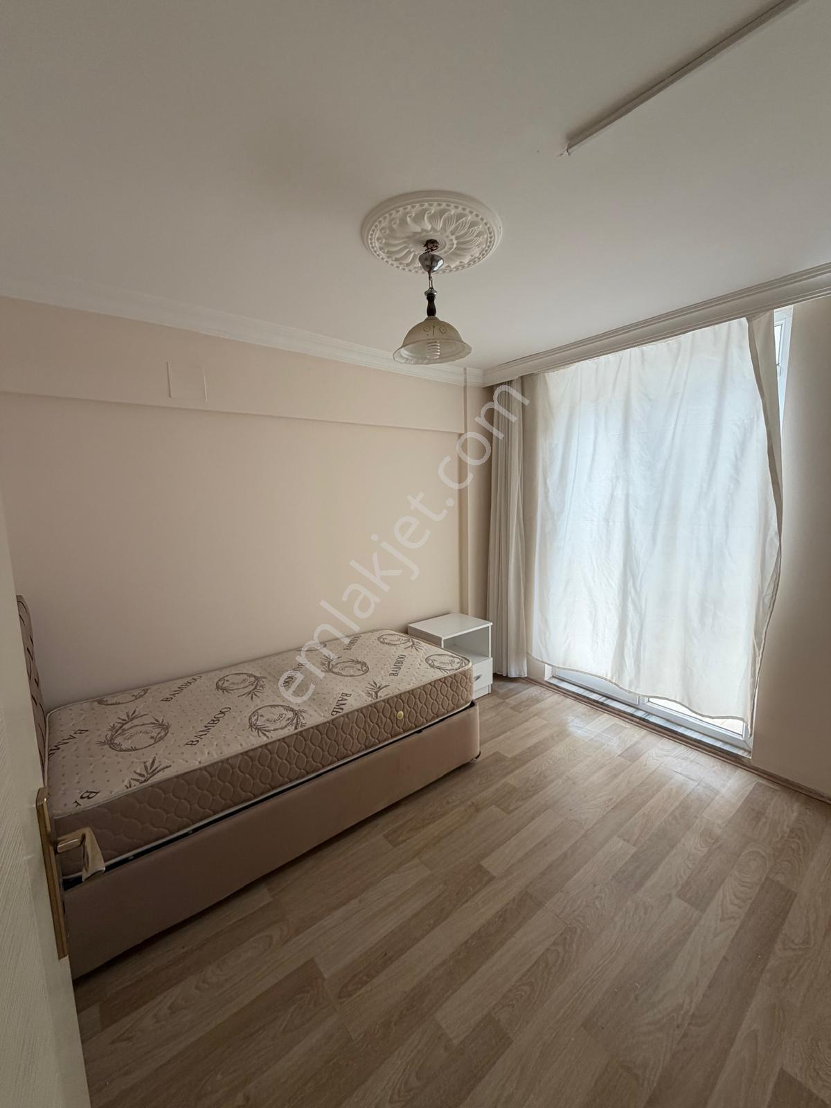 Hadi Gayrimenkulden Üniversite Civarı Satılık 2+1 Eşyalı Stüdyo - Görsel 7