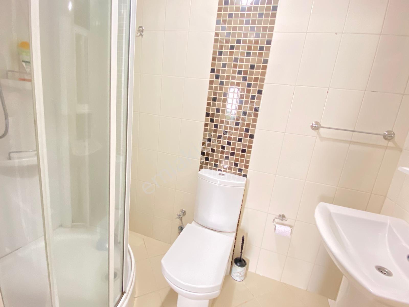 Soho Evleri'nde 4+1 Muhteşem Manzaralı 185 M² Kiralık Daire - Görsel 24